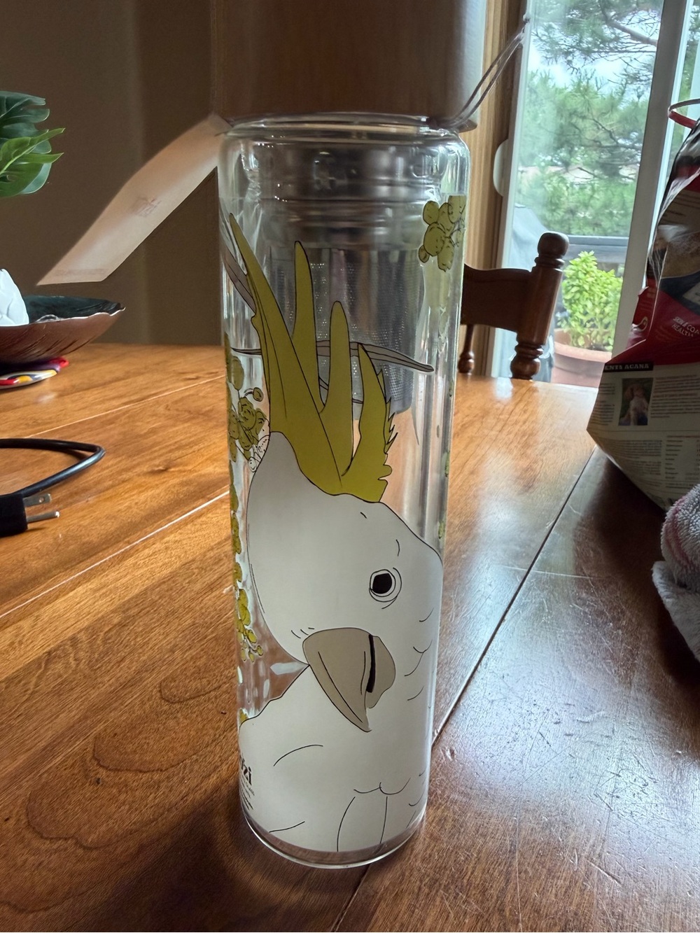 Mozi Cockatoo Travel Water Bottle with Infuser